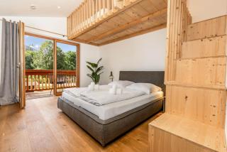 Chalet mit Terrasse, Whirlpool und Sauna - 9