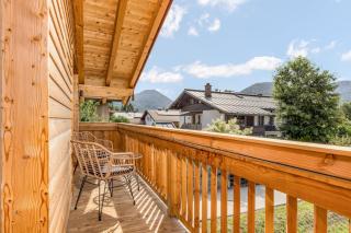 Chalet mit Terrasse, Whirlpool und Sauna - 7