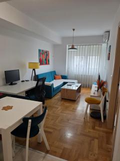 Luxor City Apartment - Central Heating - Skopje - 8