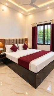 Nimish Guest House - 9
