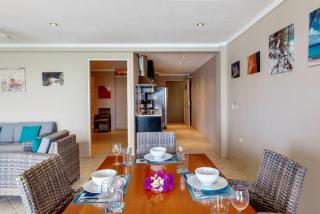 Oceanfront Apartment Yellow Tail Snapper at Den Laman - 2