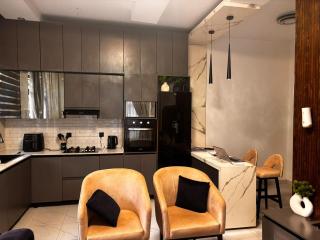 HY Residence - 0