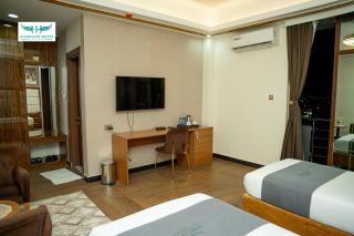 HAMDAN Hotel - 5