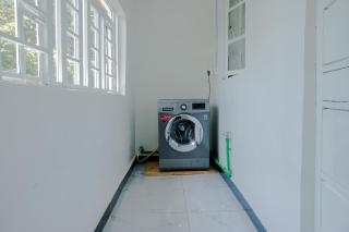 The White House Kakamega - 1