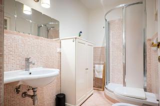 Moderno Apt x4, 5 min da Ponte Vecchio, AC, Wi-Fi - Florence - 4