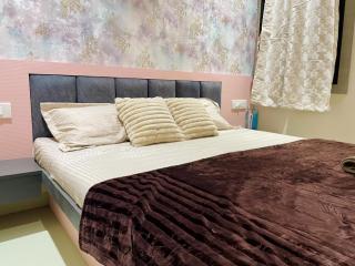 Modern 1BHK Near Vijay Nagar - 0