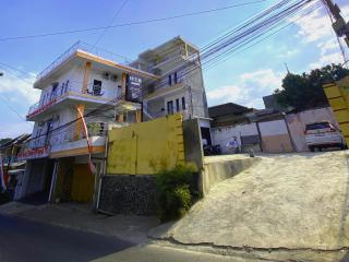 Srikandi Guest House by Ano - 1