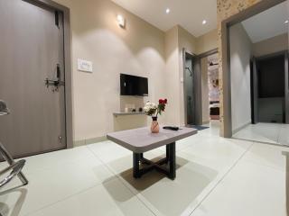 Modern 1BHK Near Vijay Nagar - 2