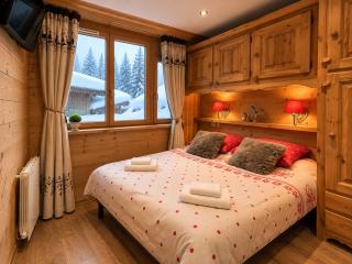 FACE VILLAGE ENFANTS, 3 CHAMBRES, EN CENTRE - 3