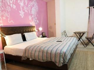 Maasa Art & Craft Stay 5 mints walking distance from Railway Station - 8