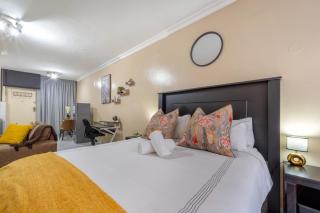Sandton Serenity B&B - 4