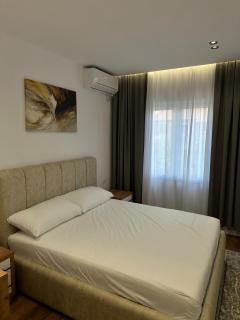 LuxurySuites2 - 4