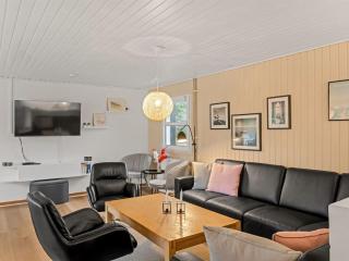 Holiday Home Ingebore - 700m from the sea by Interhome - 7
