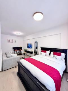 Cozy, peaceful, spacious studio apartment - 0