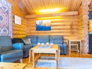 Holiday Home Oton kämppä by Interhome - 2