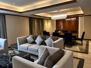 Hotel Aurema Hotel & Resorts Delhi Airport - 2