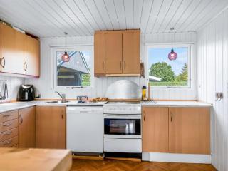Holiday Home Rəzvan - from the sea by Interhome - 7