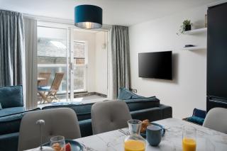 3 St Nicholas Court - 9