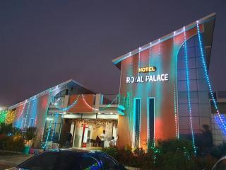 Hotel Royal Palace - 6
