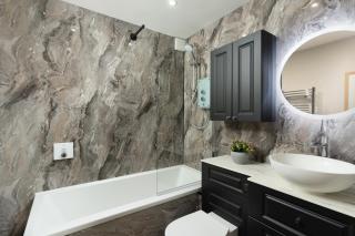3 St Nicholas Court - 4