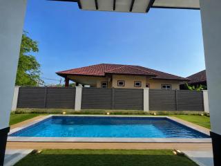Villa Aqilla Homestay - Jertih - 4