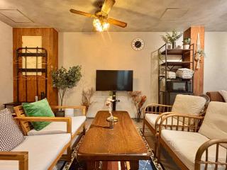 Valley Industrial Apt - 1