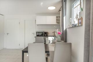 Sunset Avenue - 3