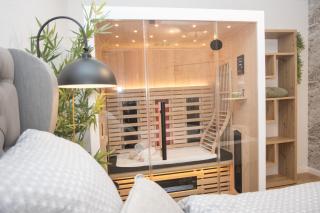 Apartment with Balcony - Private Sauna - Free Private Parking in Garage - 8