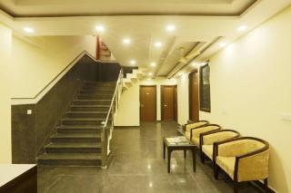 Hotel Devrana Delhi Airport - 1