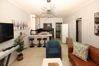 3 Sea View Lodge - 5