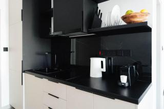 Modern Central Studio 1 Walk to Beach, Shops & Dining by Cyprus Horizons - 5