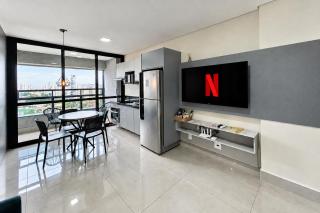 Uma Linda Vista com Quarto Privativo no Ed. Vertigo - 9
