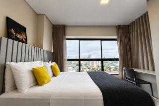 Uma Linda Vista com Quarto Privativo no Ed. Vertigo - 4