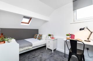 Luxurious Flat in Leeds | Private Parking - 8