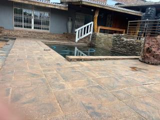 6 Albertyn Guest House - 1