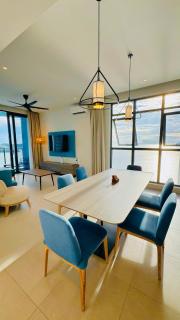 Coastal Luxe Retreat - 3BR - Corner Beachfront Apartment at Cenang - 0