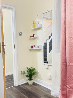Private Single Room Near NEC BHX Free Parking - 1