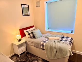 Private Single Room Near NEC BHX Free Parking - 0