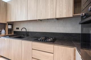 Luxurious 1Br Suite Signature Livings In Dubai - 3