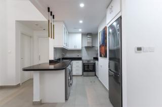 Beachside Haven Stylish 1 Bhk In Jbr Dubai - 3