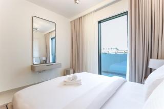 Exquisite 2Br Island Park Apt In Dubai - 1