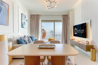 Beachfront 1Br Oasis & Stunning Views By Elie Saab - Dubai - 9