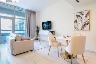Modern Comfort Studio Near Downtown Dubai - 4