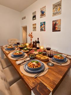 Cosy 4 bed town house with free parking - 1