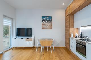 Cosy McDonalds ap by Polo Apartments - 5