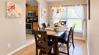 Comfort Home with BBQ, Private Pool & Hot tub - 1