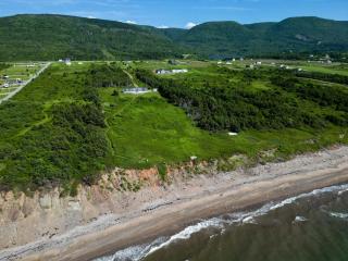 Oceanfront Escape on the Cabot Trail by Cabotopia - 9