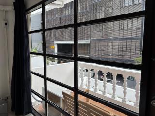 FLOW S12 BTS Asok 3 bedrooms max 6ppl - 8
