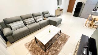 KLIA Luma Loft Homestay-Near KLIA & Sepang Circuit-3BR fully Aircond-Balcony-Fast WiFi-Netflix-2 Free Parking - 6