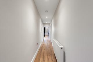 Contractor & Family Stays I Free Parking I Sleeps 8 I Elevate Living Estates Short Lets - 1